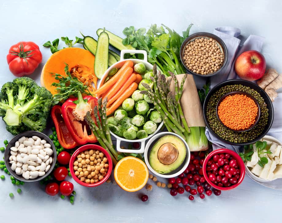 Bổ sung rau củ quả có màu sắc rực rỡ giúp ngăn ngừa viêm khớp và duy trì khớp khỏe mạnh.