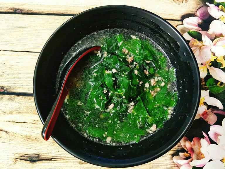 Canh lá vông nem vừa bổ dưỡng vừa trị được chứng mất ngủ