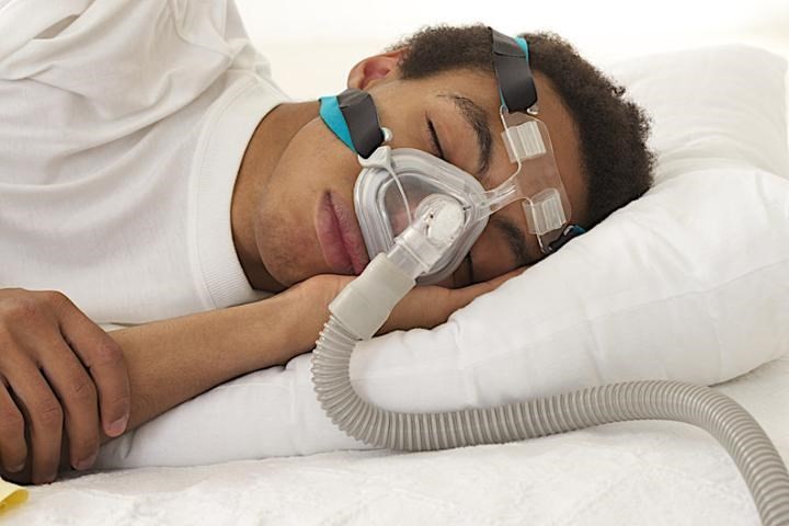 Máy CPAP giữ đường hô hấp được thông thoáng, chống ngủ ngáy hiệu quả